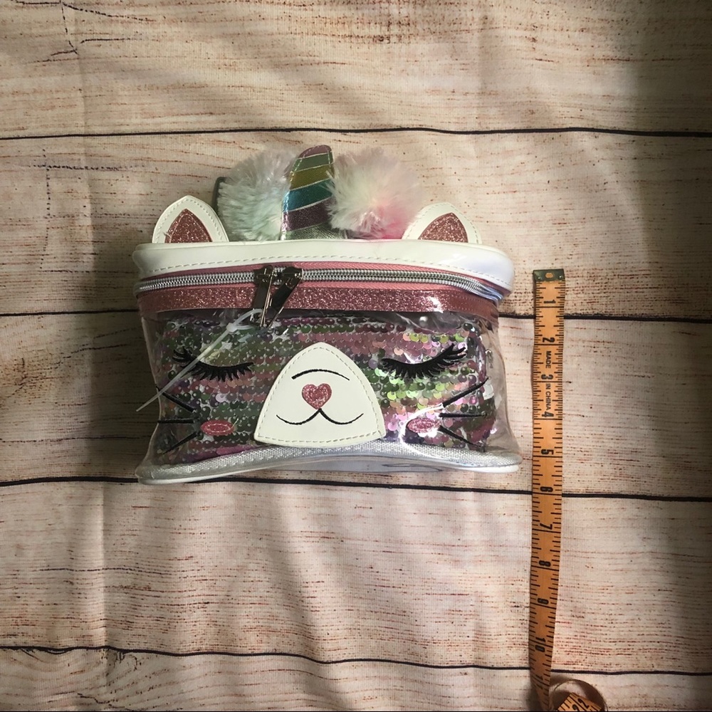 Super cute Unicorn Makeup Bags